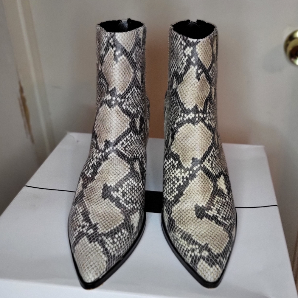 Women's Coltyn Snakeskin-Embossed Vegan Leather Booties size 9.5
